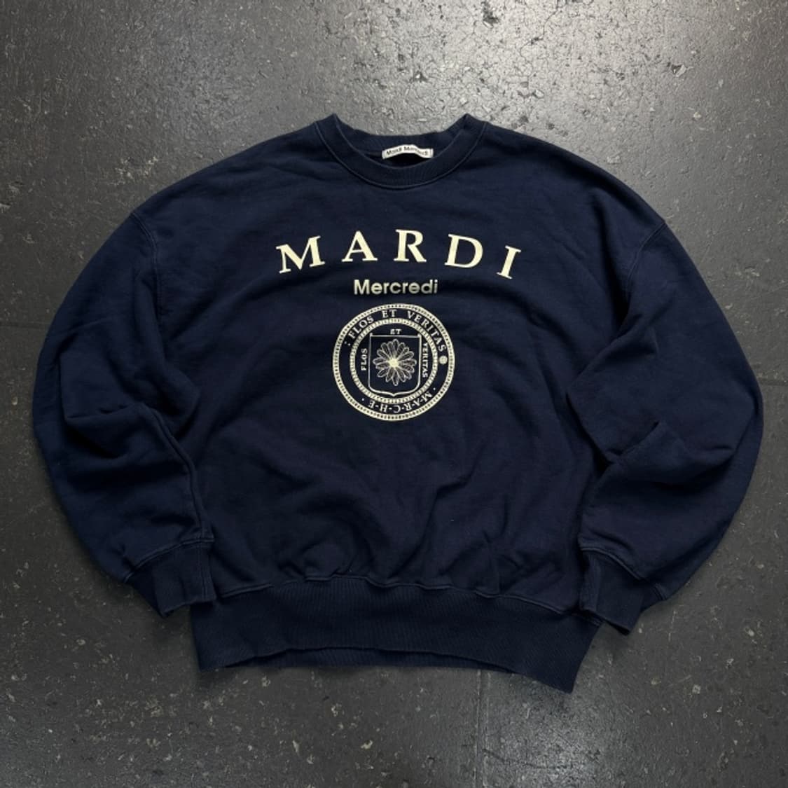 100 마르디 맨투맨  상품이미지1