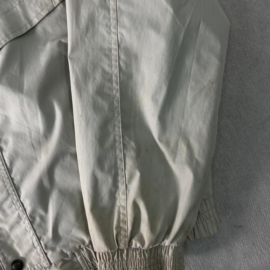 100 나이키 90s 삼나스포츠 봄버 자켓 상품이미지8