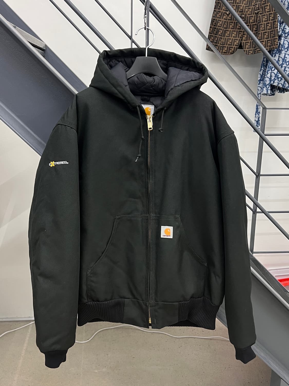 칼하트 익스트림 액티브 워크 자켓 / 블랙 상품이미지1