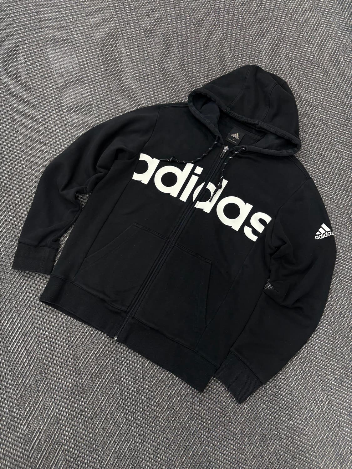 아디다스 레터링 후드집업 블랙 상품이미지1