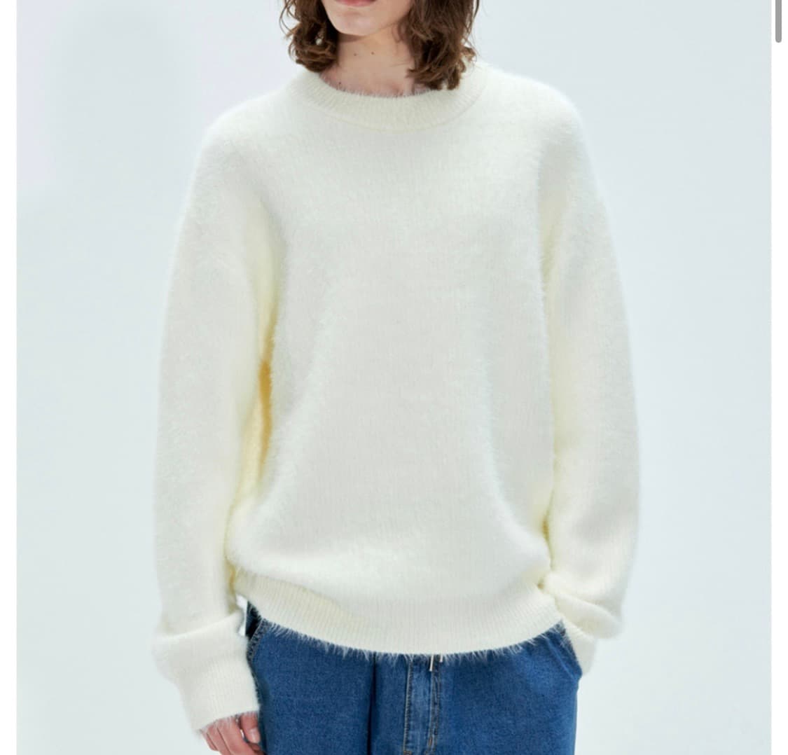 테이크이지 피더 루즈 크루넥 니트 상품이미지1