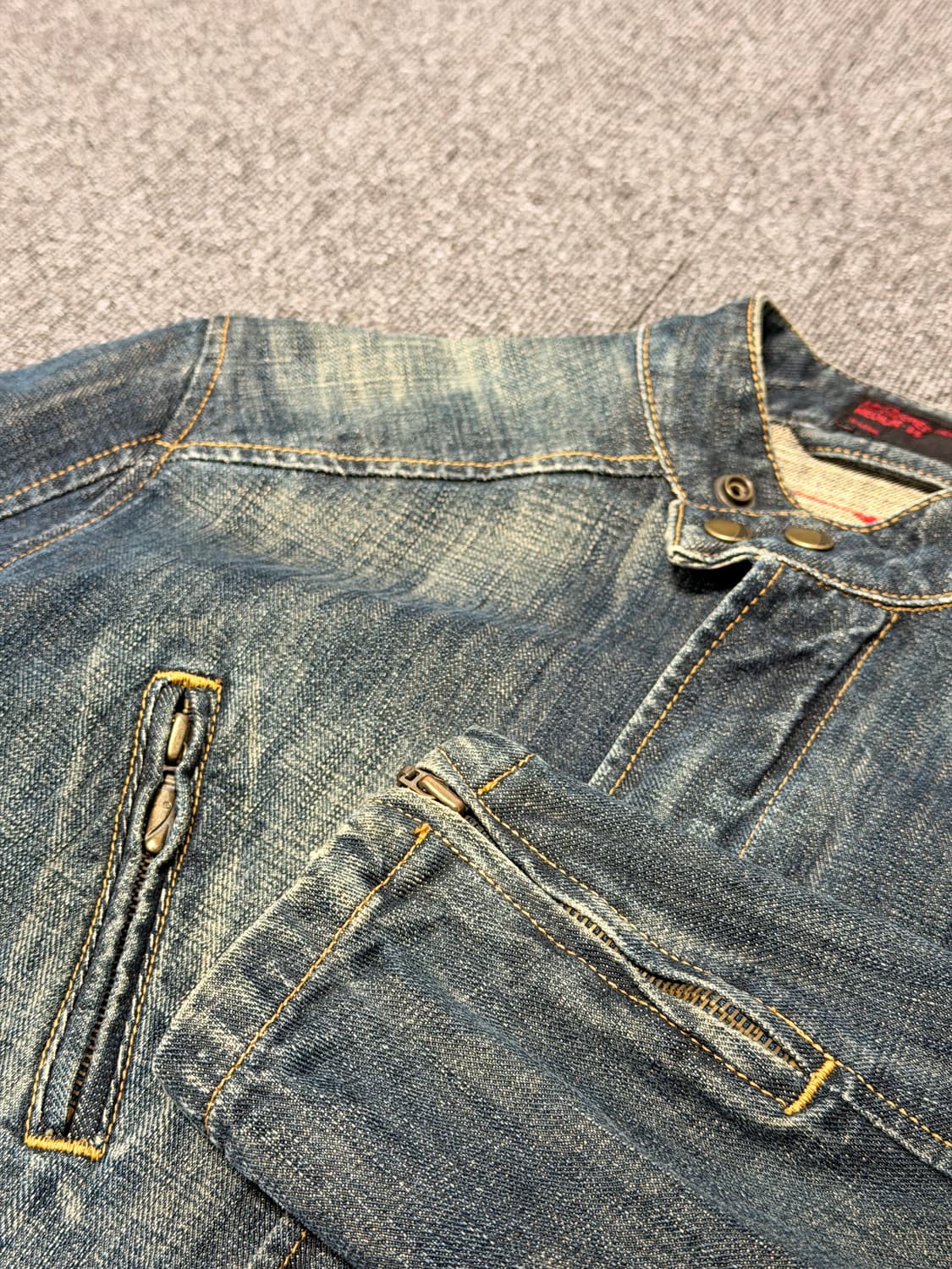 리바이스 엔지니어드 라인 데님자켓 상품이미지3