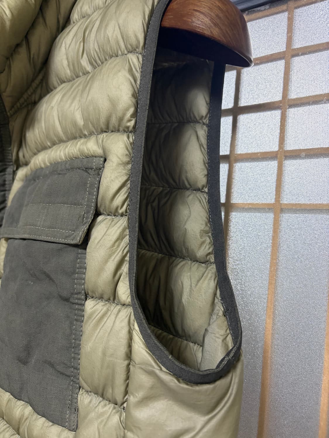 [L]스톤아일랜드 가먼트다이드 패딩베스트 상품이미지6