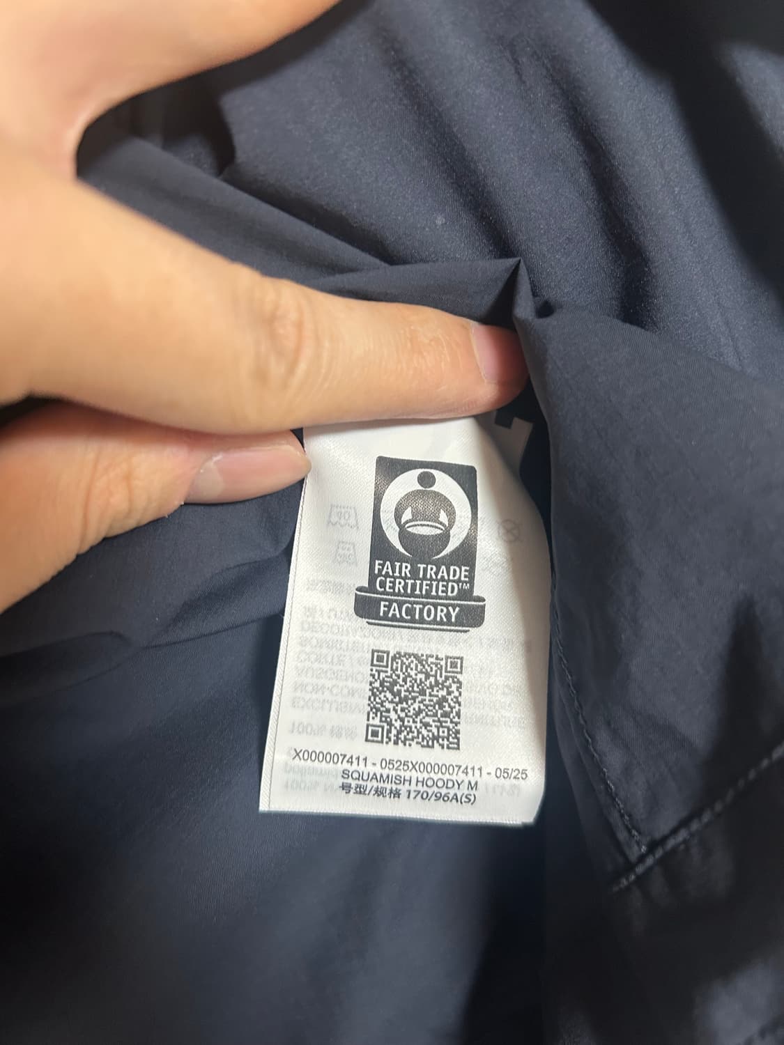 아크테릭스 스쿼미시 후디 블랙사파이어 S 25FW 상품이미지8