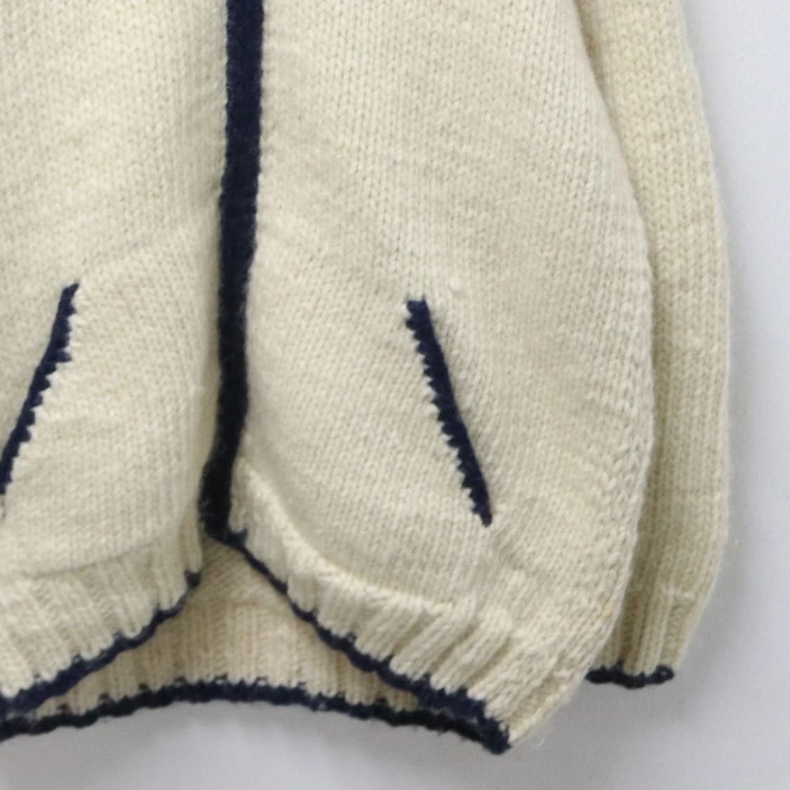 COWICHAN 배색 후드 울 니트 집업 61749 상품이미지4