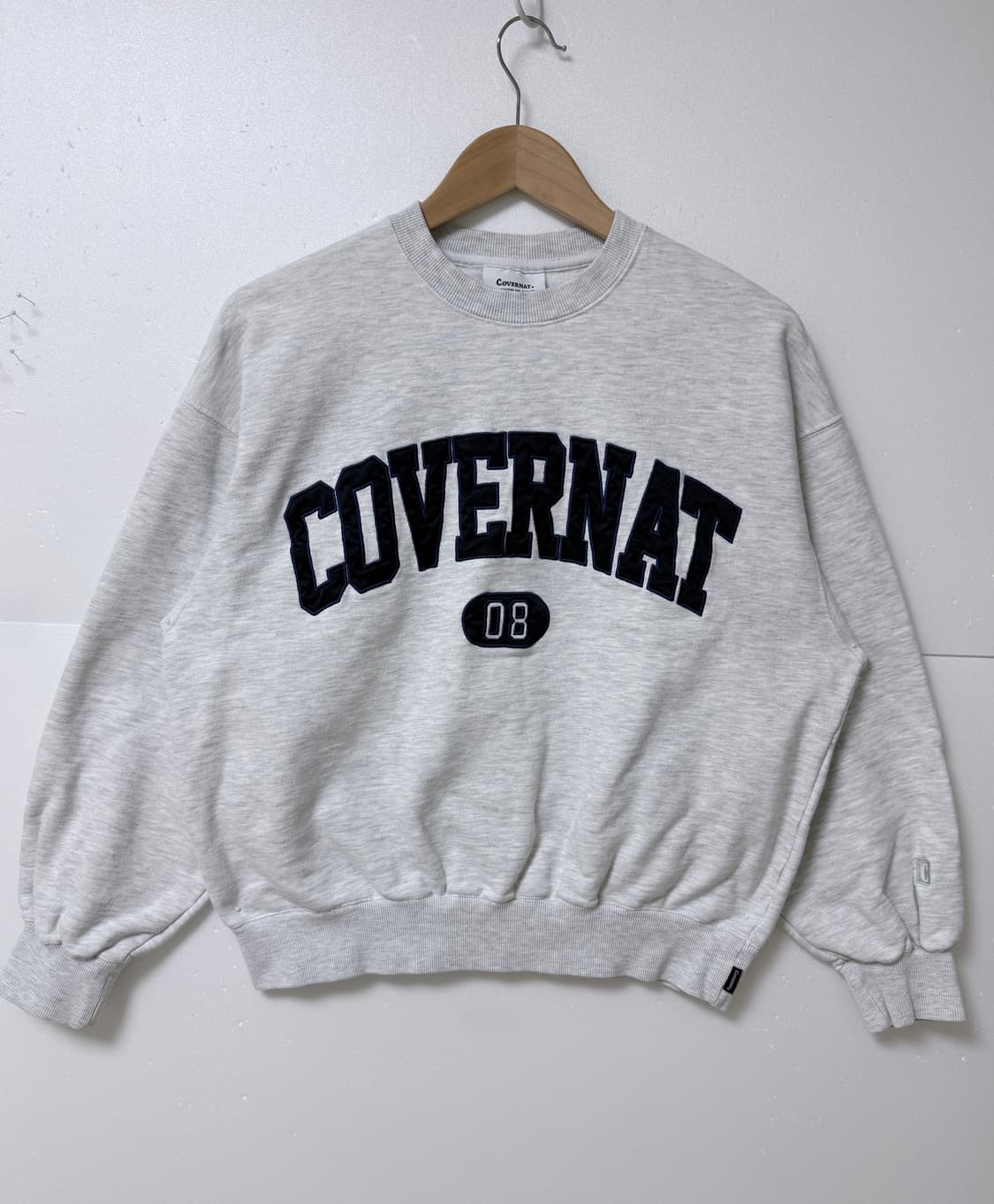 커버낫(COVERNAT) 로고 맨투맨 그레이 데일리  상품이미지1