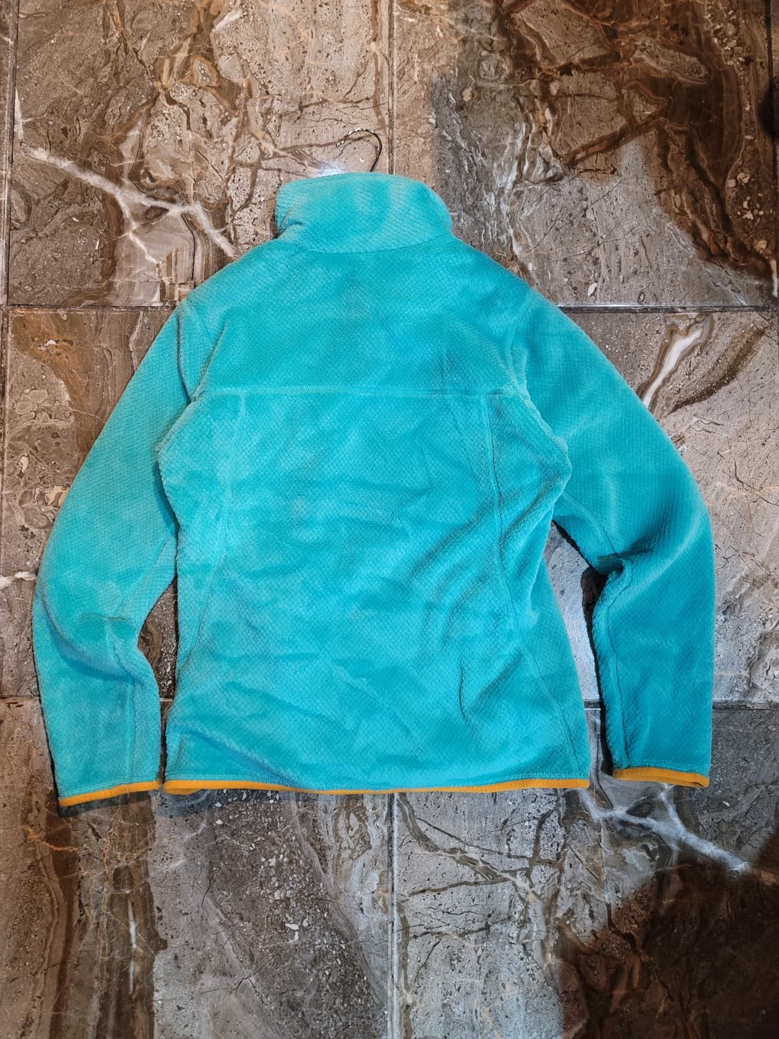 파타고니아 여성 플리스 풀오버 에메랄드  상품이미지2