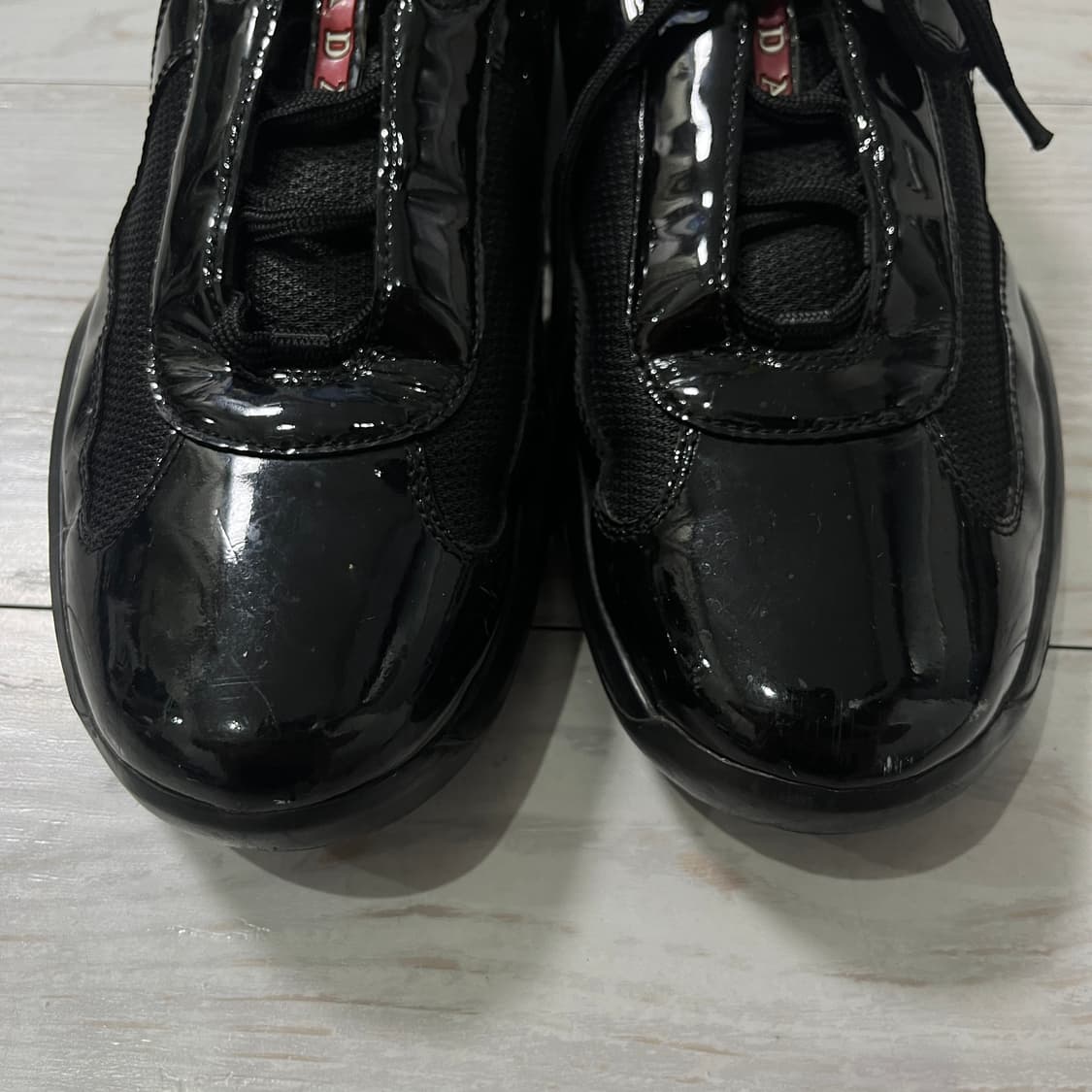 프라다 아메리카컵 블랙(유광) 빈티지 UK8 270 상품이미지2