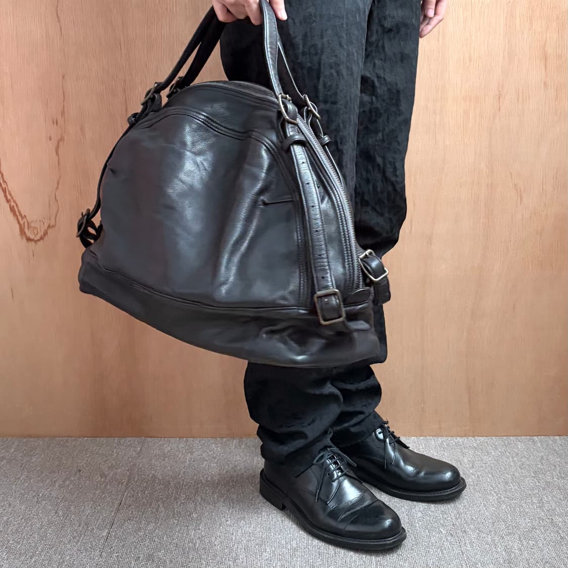 크리스찬포 벨티드 레더 백 상품이미지2