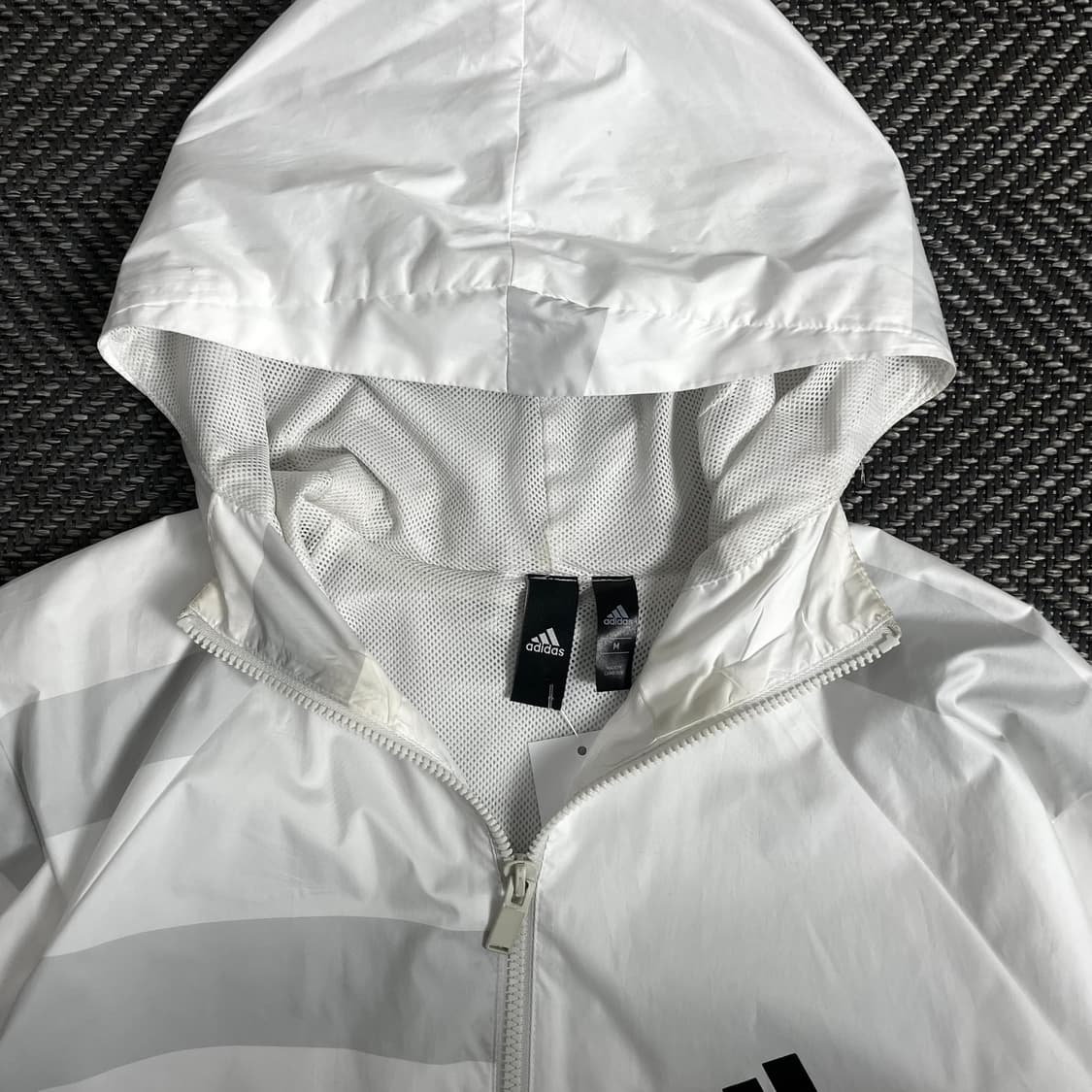 아디다스 디테일 박시핏 나일론 우븐 바람막이o 3300 상품이미지5