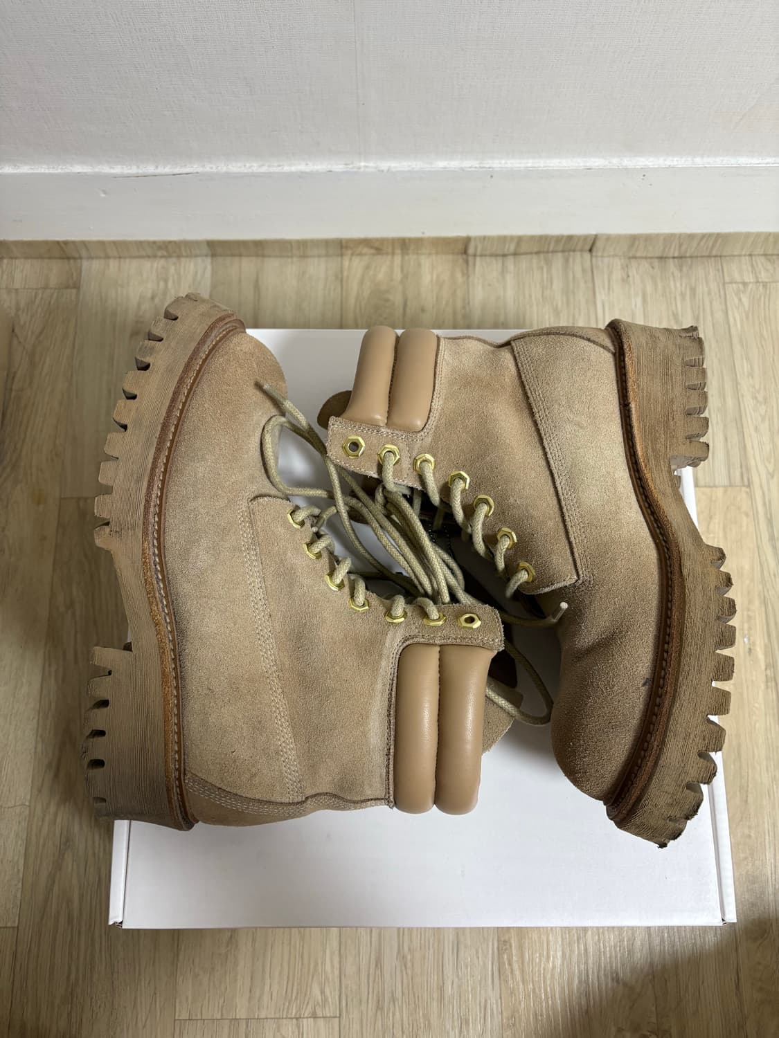 야세 YASE  6.5cm 1990 코만도솔 스웨이드 부츠 샌드 250 상품이미지2