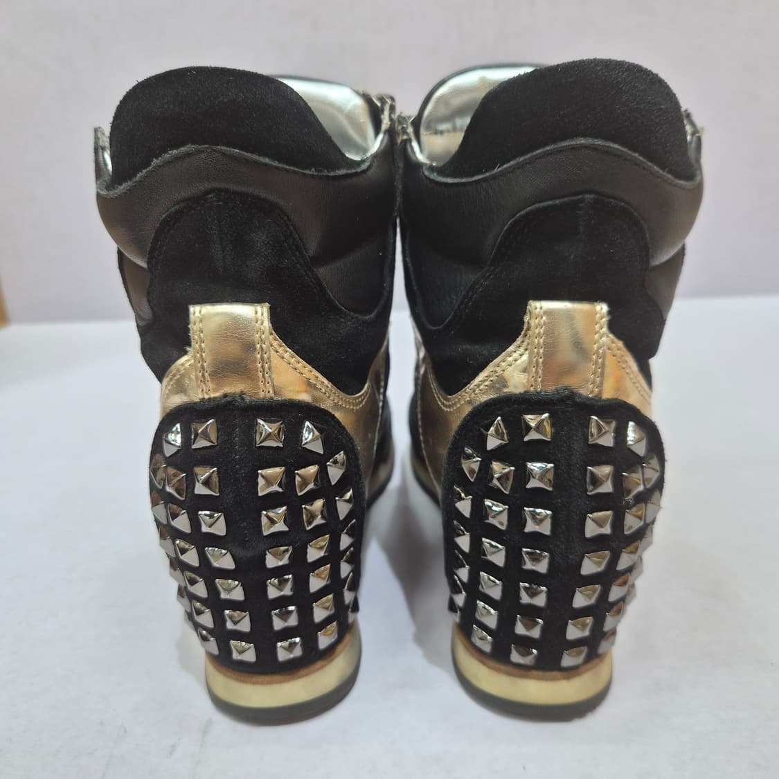 MCM 블랙&골드 웨지 하이탑 스니커즈 상품이미지6