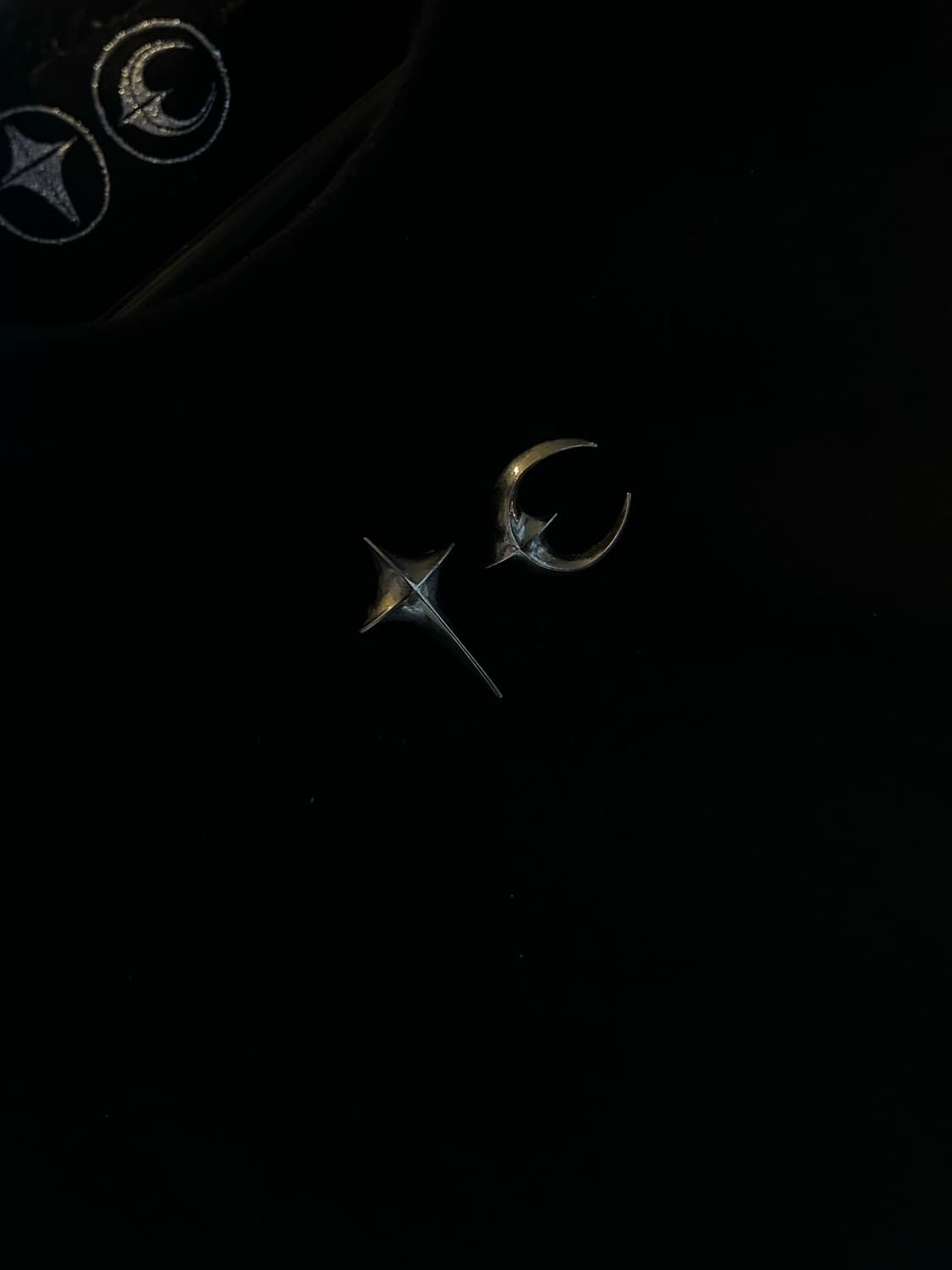 떠그클럽 아머 반팔티 상품이미지1