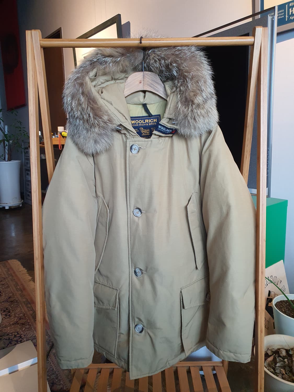 울리치(Woolrich) 아크틱 파카 골드카키/베이지 남자S 상품이미지1