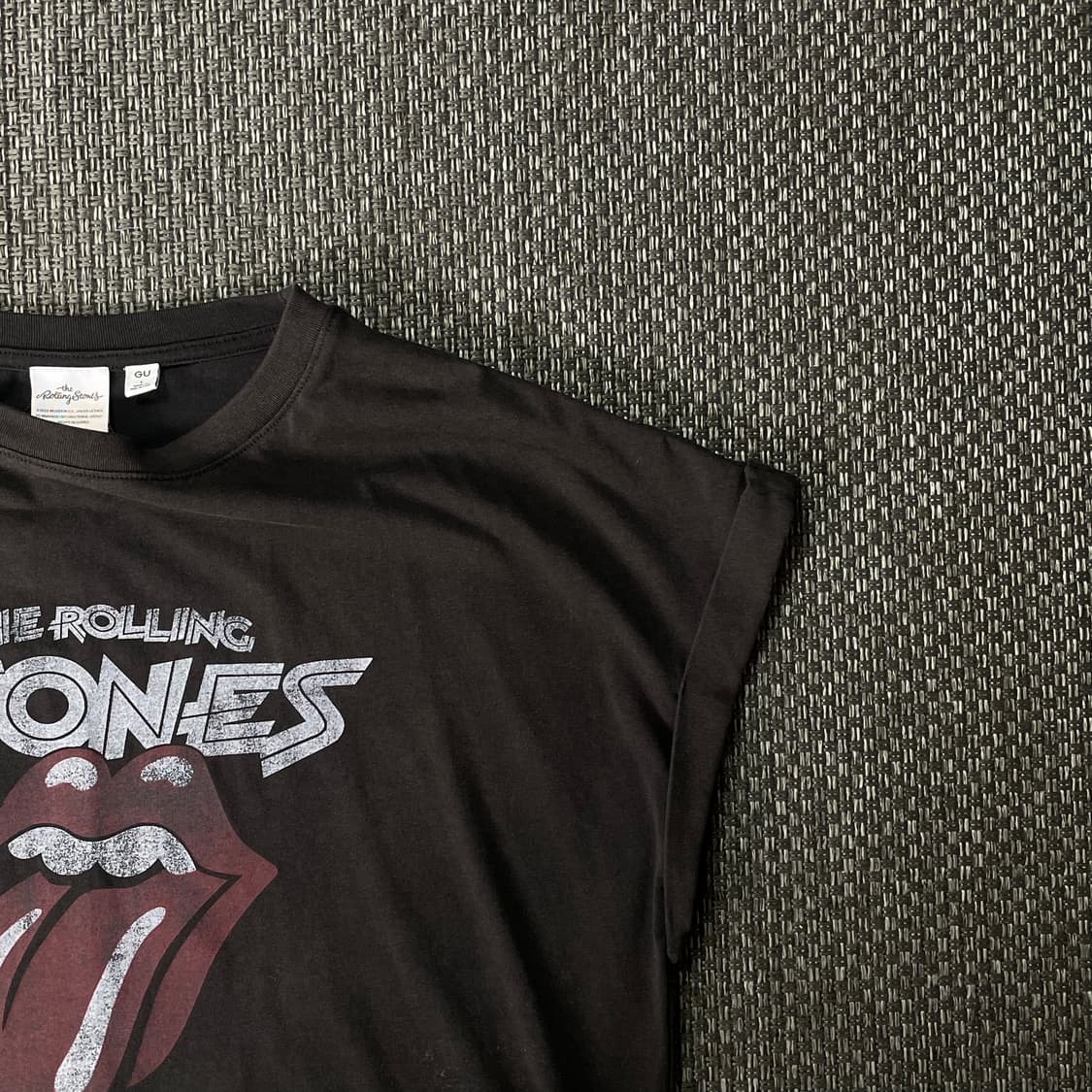 GU 지유x롤링스톤 롤업 티셔츠 L 상품이미지4