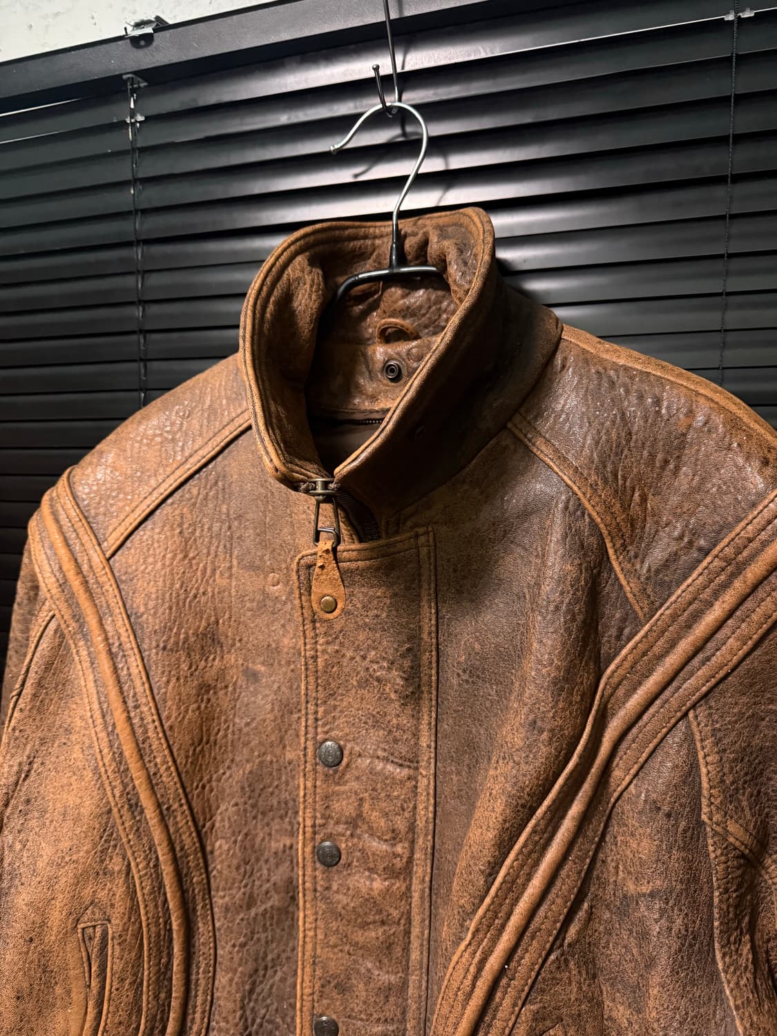 SK 레더 가죽 양가죽 카멜 브라운 빈티지 블루종 봄버 점퍼 하이넥 집업 상품이미지5