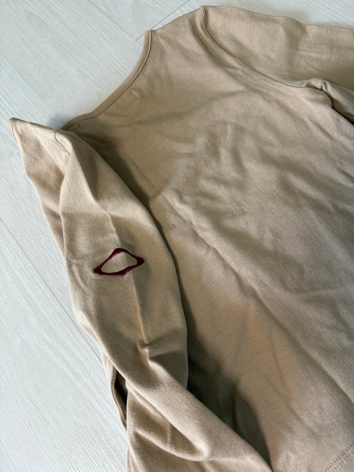 미스치프 베이지 크롭티 상품이미지3