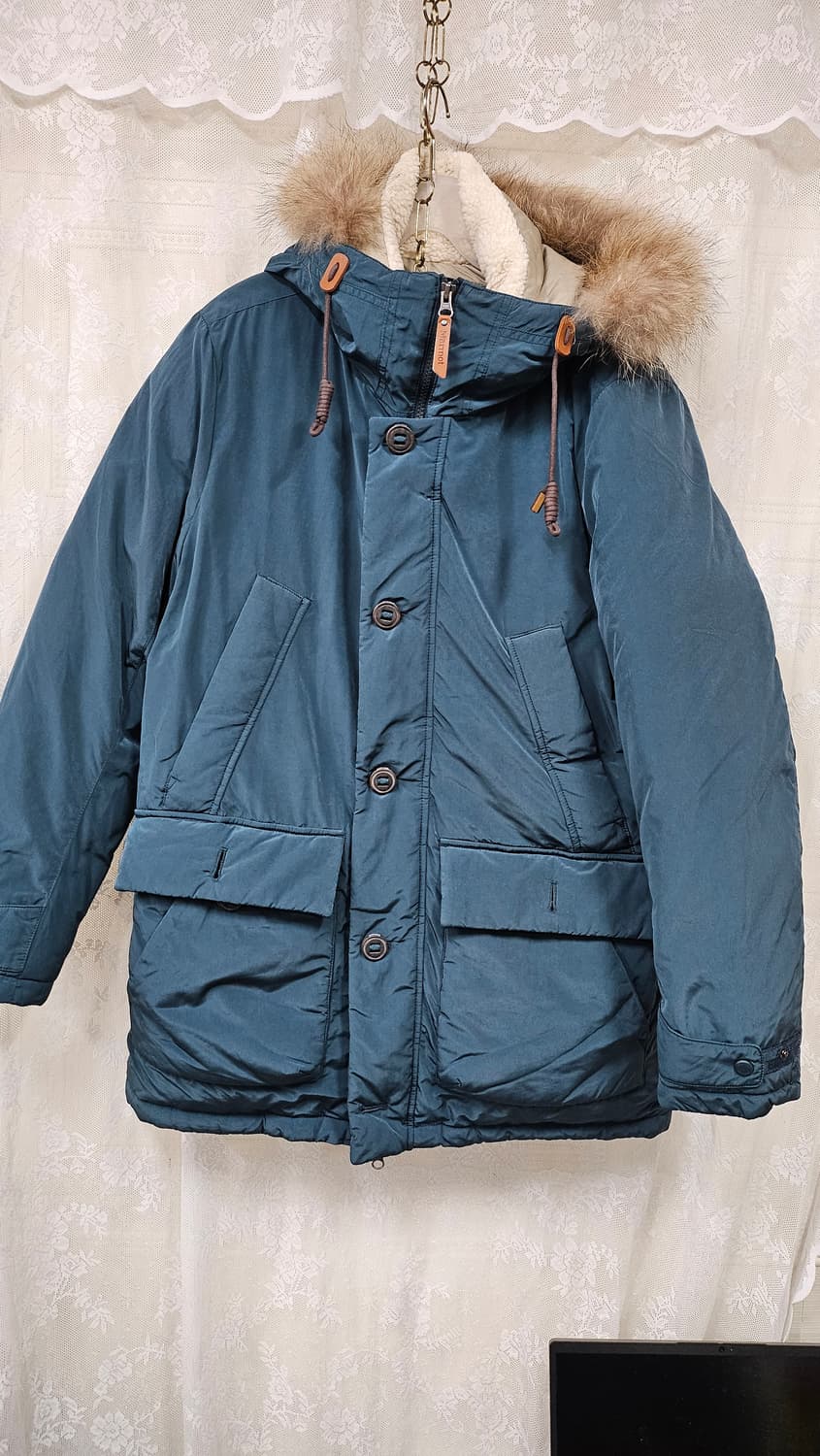 212 마모트 아웃도어  패딩 상품이미지1