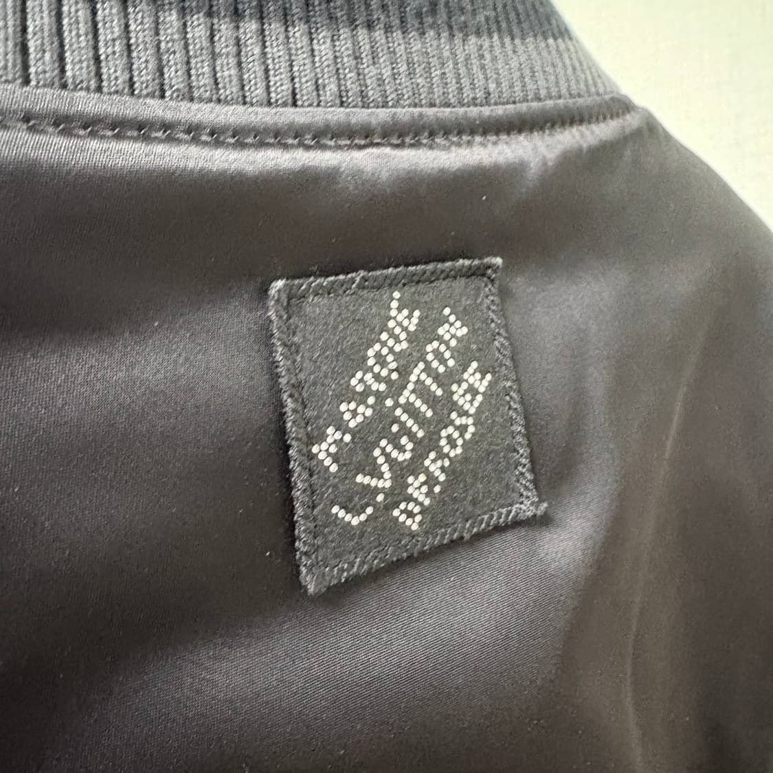 [유일매물/50] 루이비통 엠벨리시드 블루종 바시티 상품이미지2