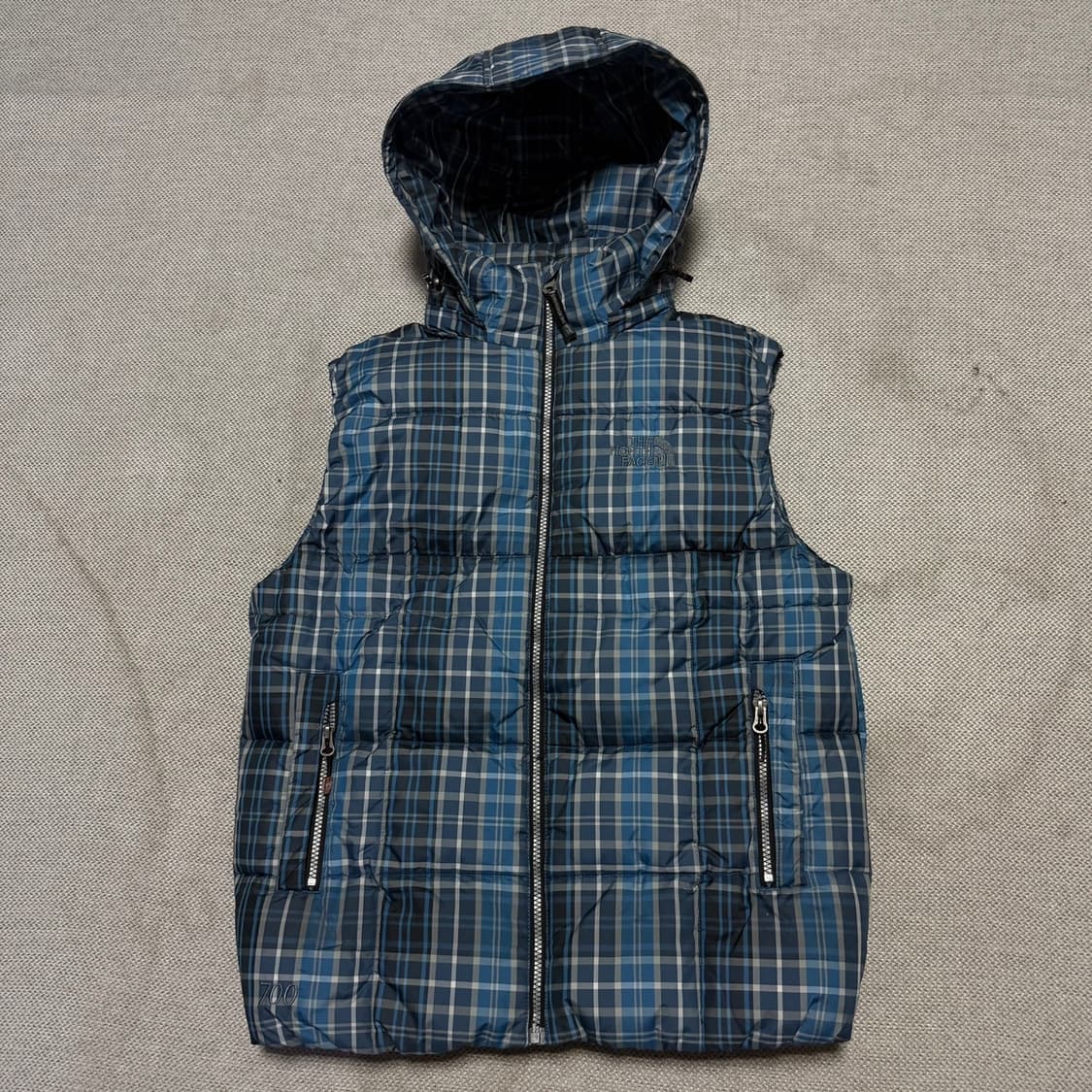 노스페이스 700 체크 패딩조끼 상품이미지1
