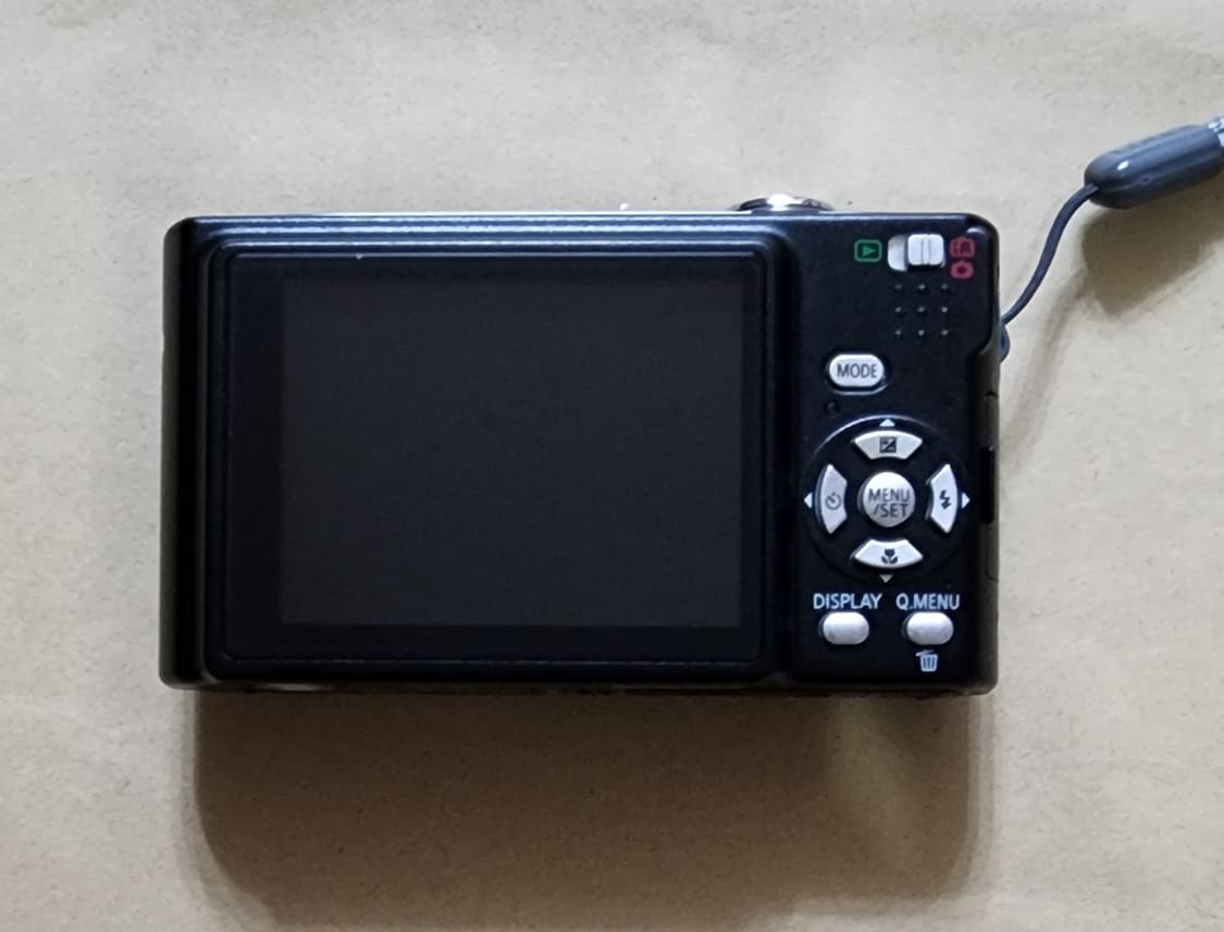 파나소닉 카메라 루믹스 DMC-FS3 팝니다. 상품이미지3