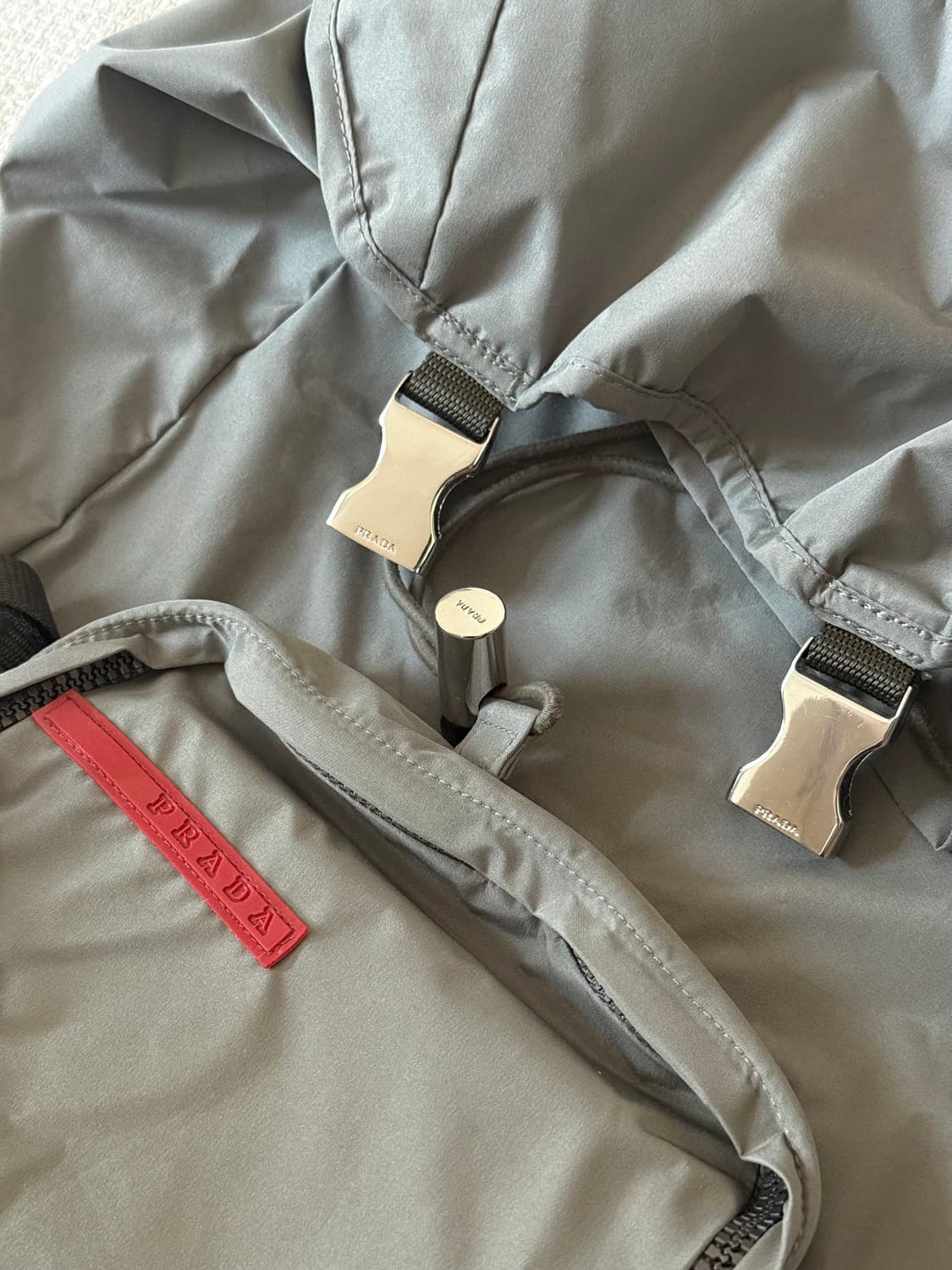 프라다 스포츠 90s 빈티지 백팩 그레이 상품이미지5