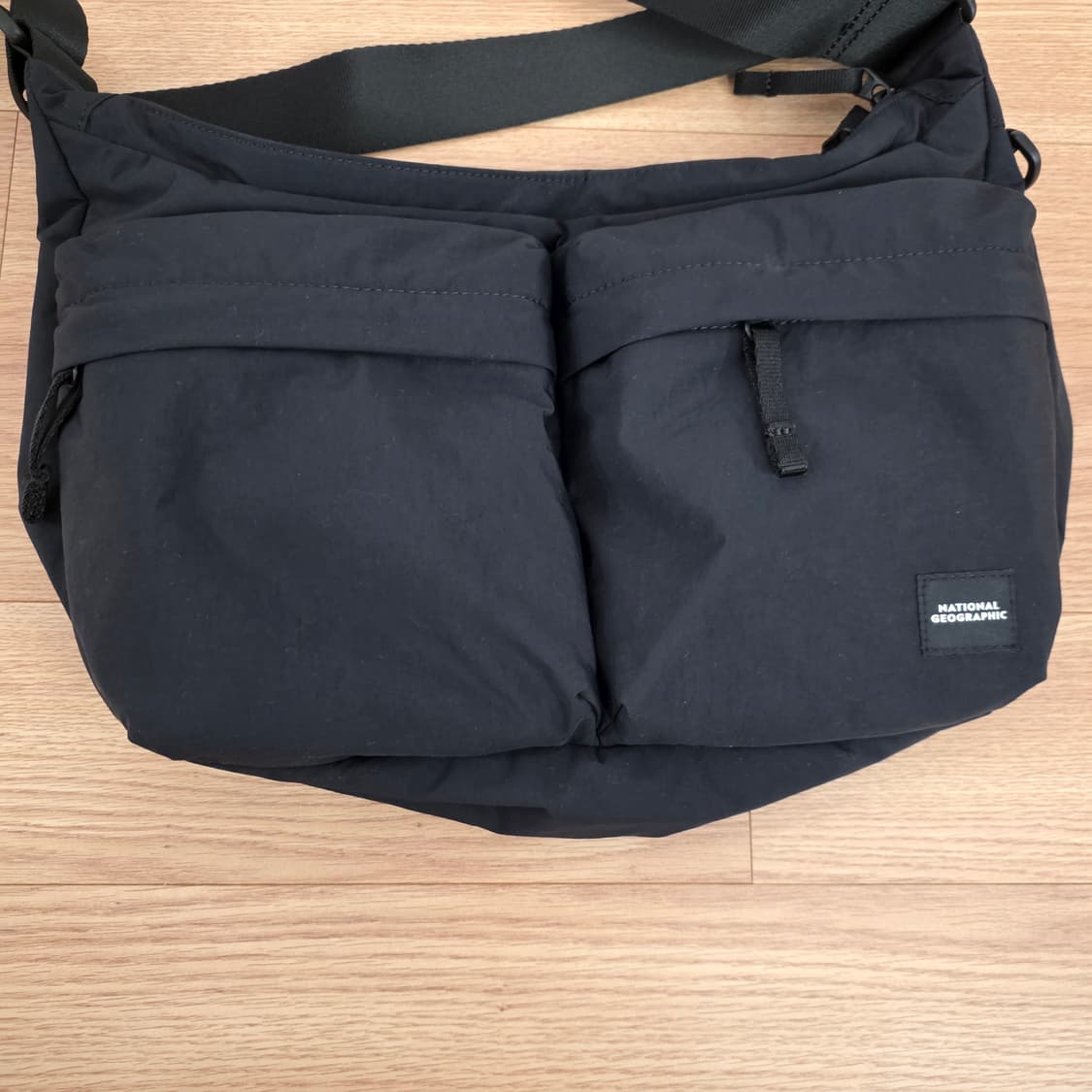 내셔널지오그래픽 크로스백 새상품급 상품이미지3