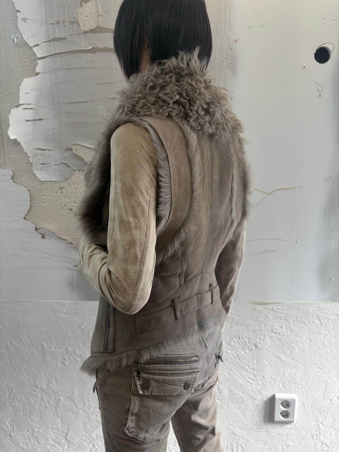 Beige Fur Vest 상품이미지3