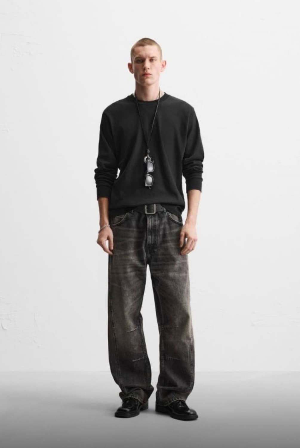 자라 배기핏 심라인 데님 32사이즈 판매합니다 상품이미지1