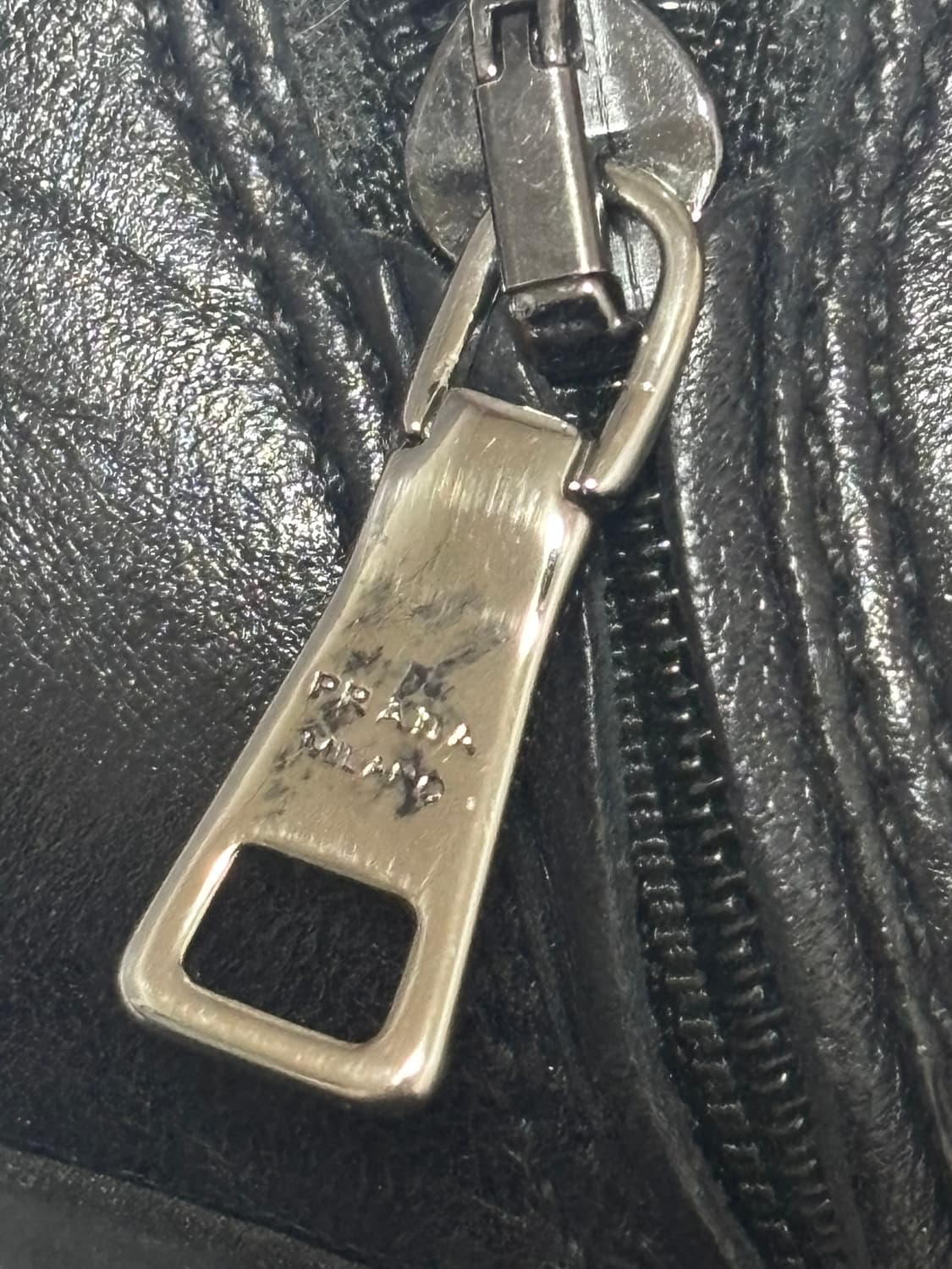 프라다 스포츠 양가죽 로퍼 37.5 size 상품이미지5