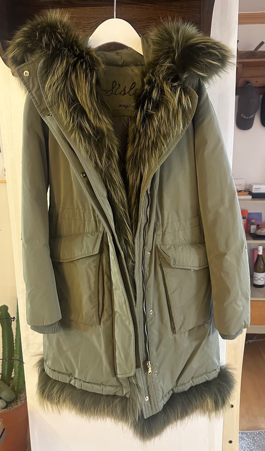 Sisley 폭스 퍼 다운 점퍼 (55) 상품이미지4