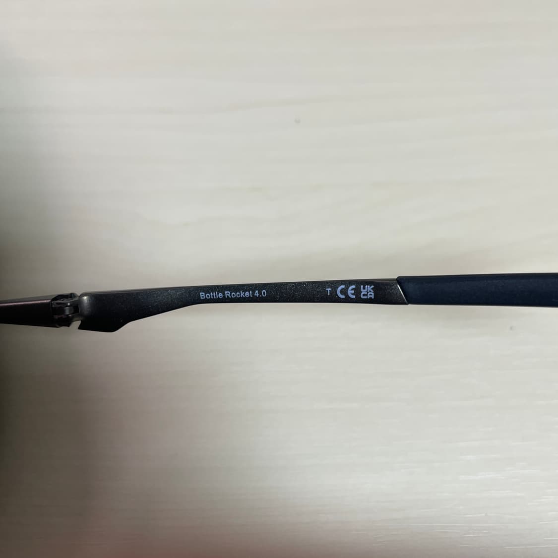 오클리 보틀로켓 4.0 퓨터 안경 상품이미지3