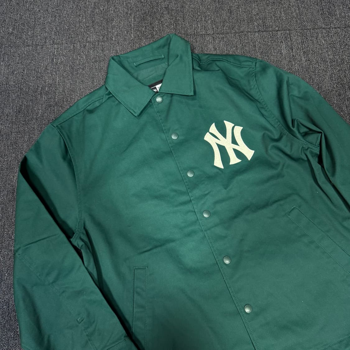 뉴에라 양키스 코치자켓 상품이미지2