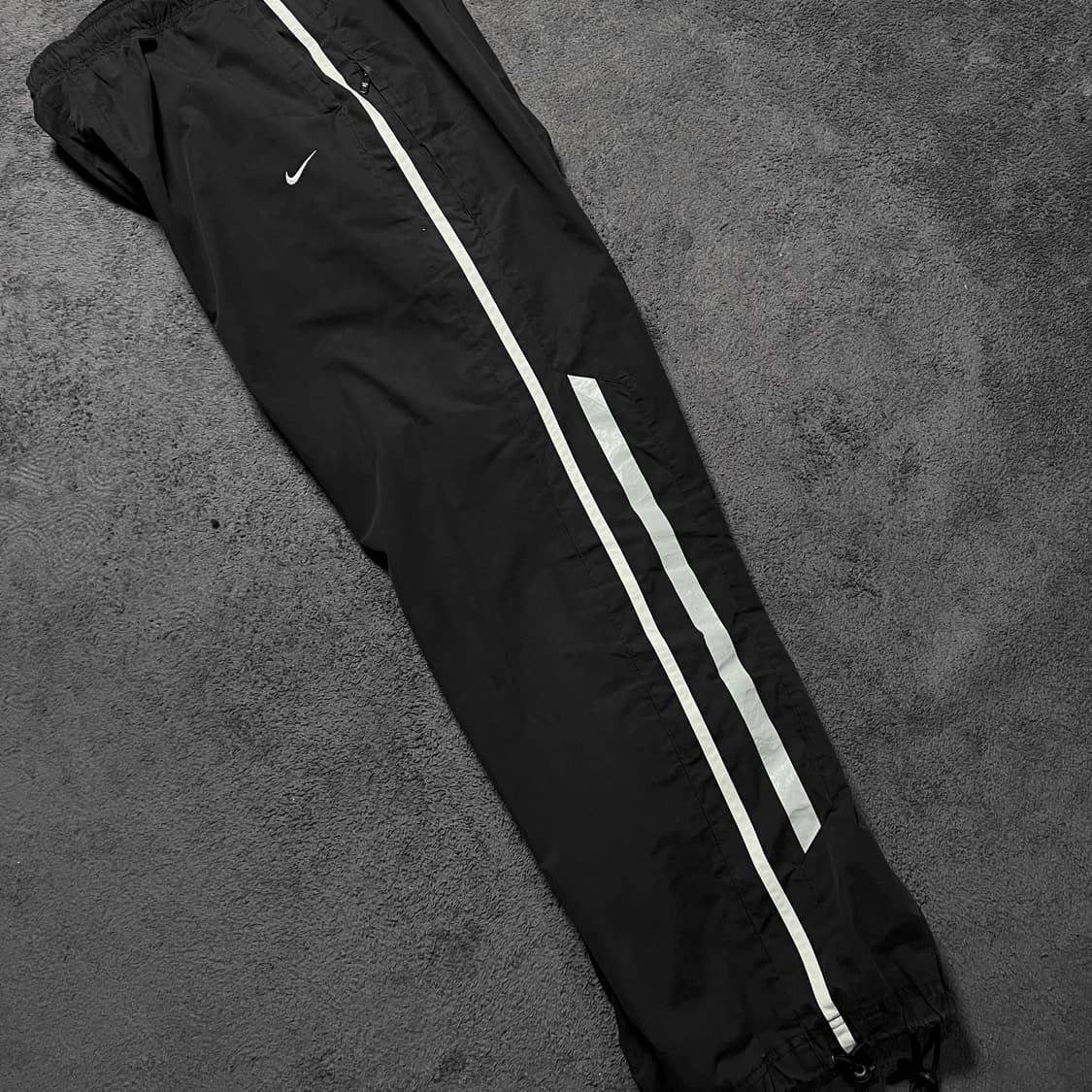 나이키 사이드라인 트랙팬츠 상품이미지4