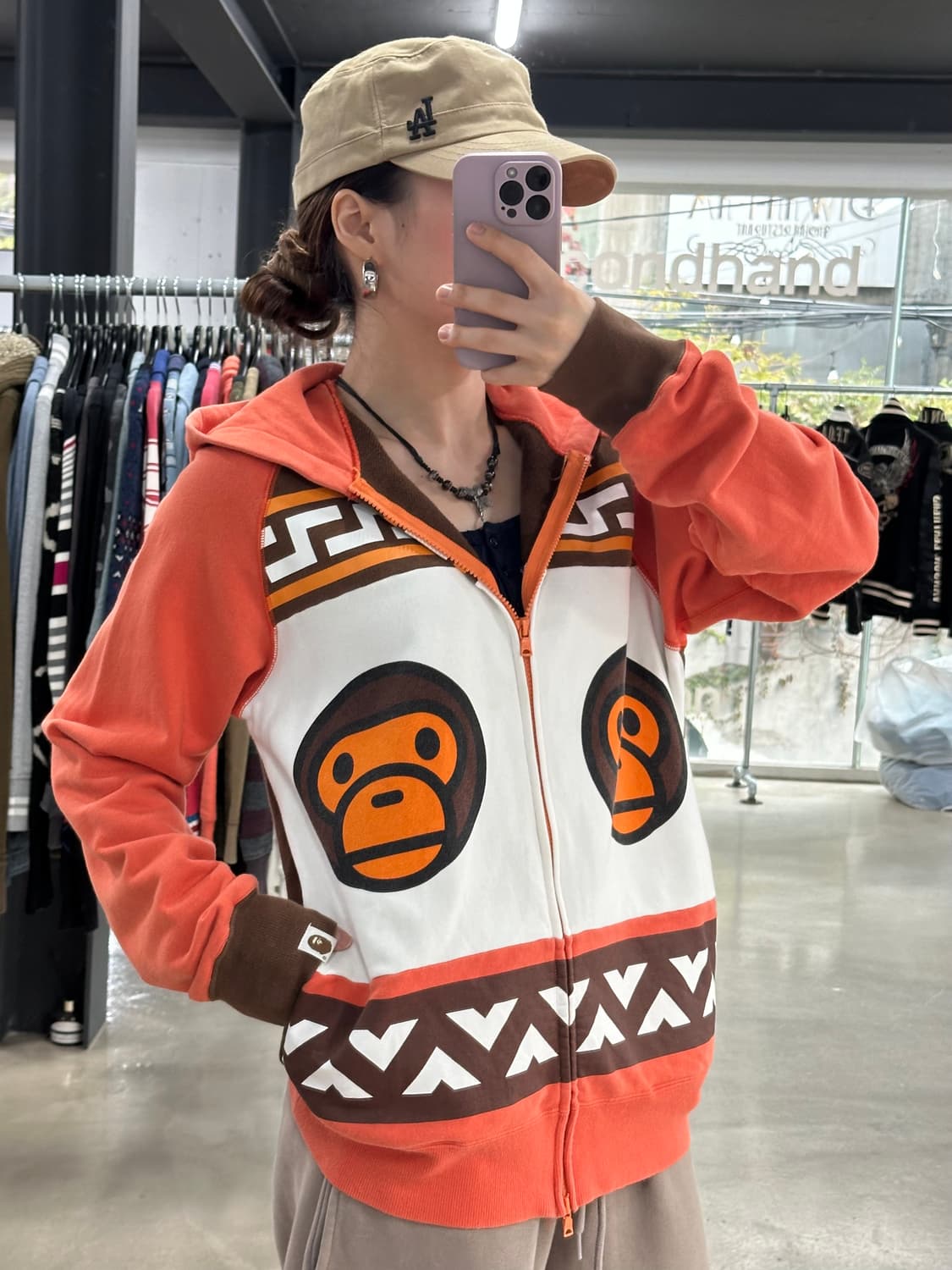 베이프 베이비마일로 패턴 래글런 후드집업 상품이미지3