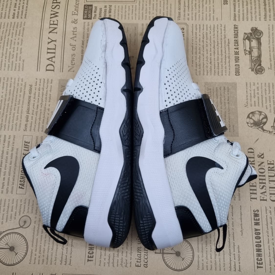 나이키 팀허슬d8 아동 운동화 235 상품이미지5