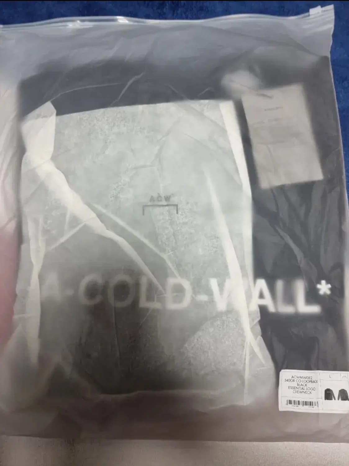 어 콜드 월 로고 맨투맨 상품이미지2