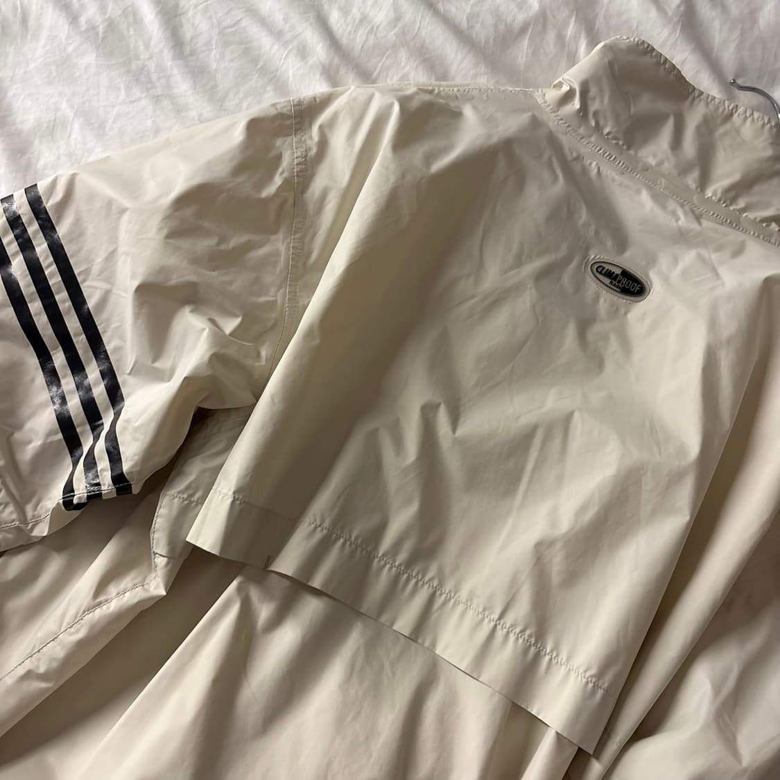 아디다스 베이지 바람막이 상품이미지5