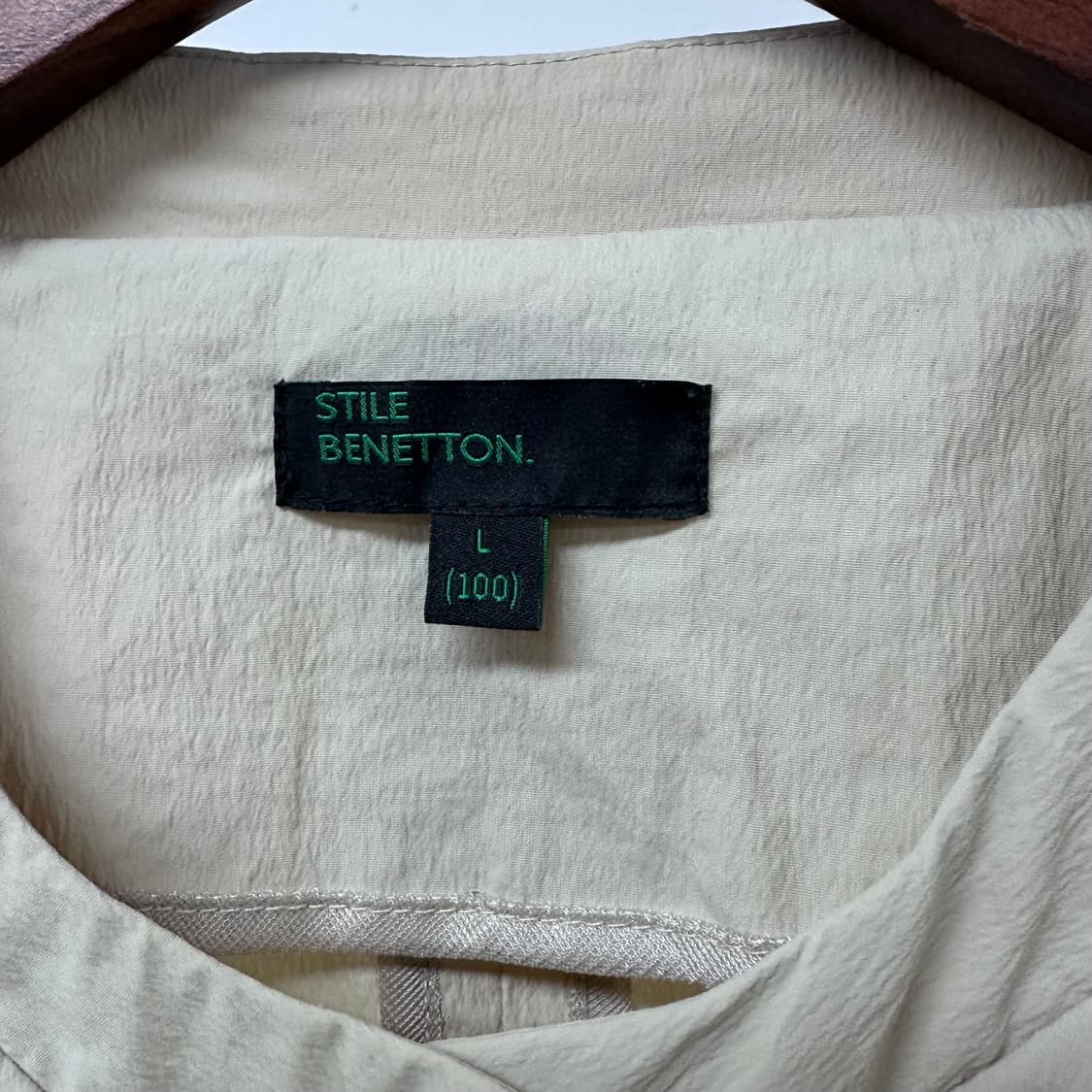 베네통 23s 여성 반팔 우븐 크롭 자켓 L (100) 여름자켓 J34 상품이미지8