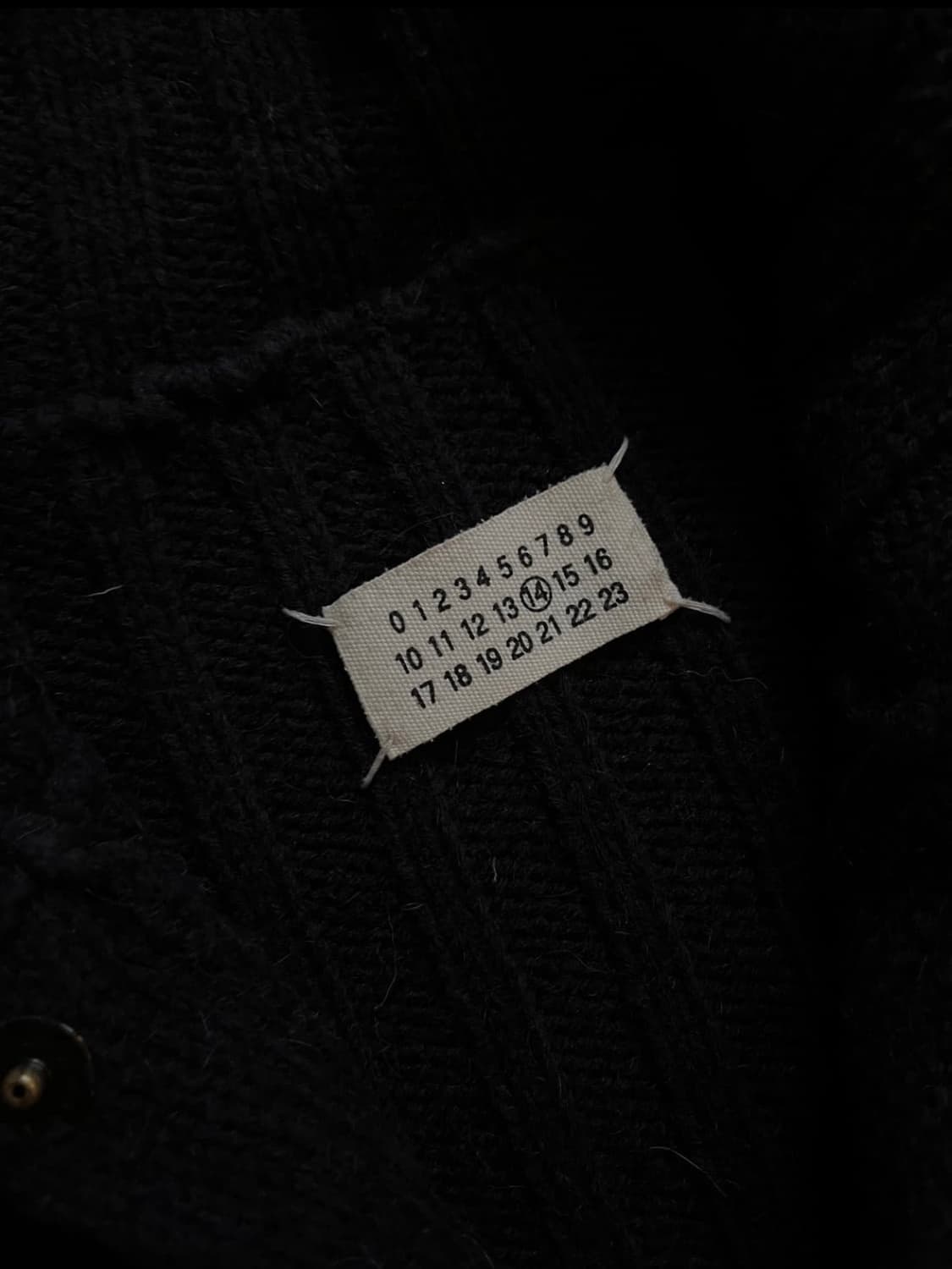 마르지엘라 하이넥 가디건 팝니다 54 상품이미지6