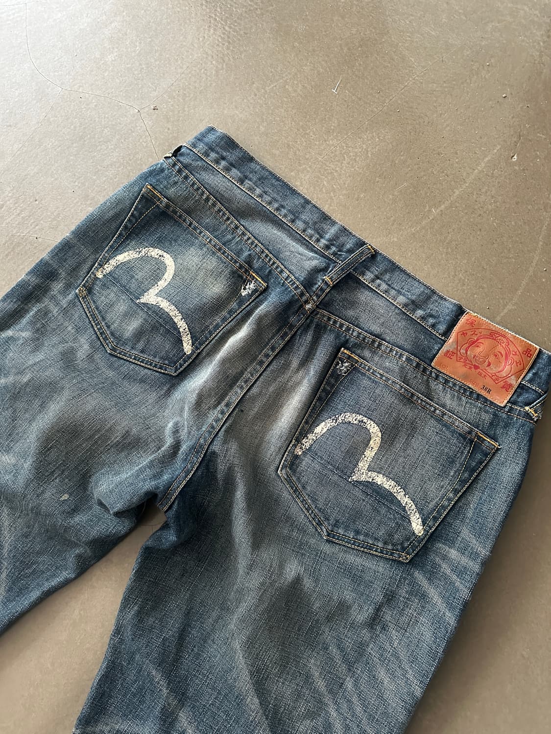 Evisu 에비수 백포켓 페인트로고 데님팬츠 상품이미지2