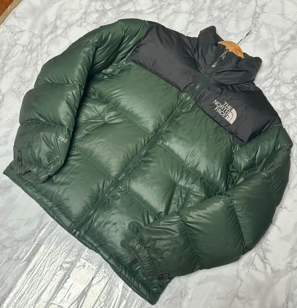 노스페이스 700 눕시 딥그린 패딩 자켓 상품이미지2