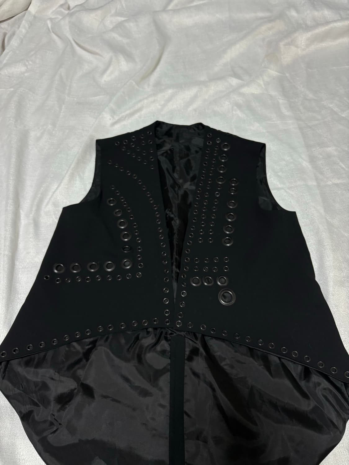 “Unknown” Eyelet Detail 00’s Design unba 상품이미지7