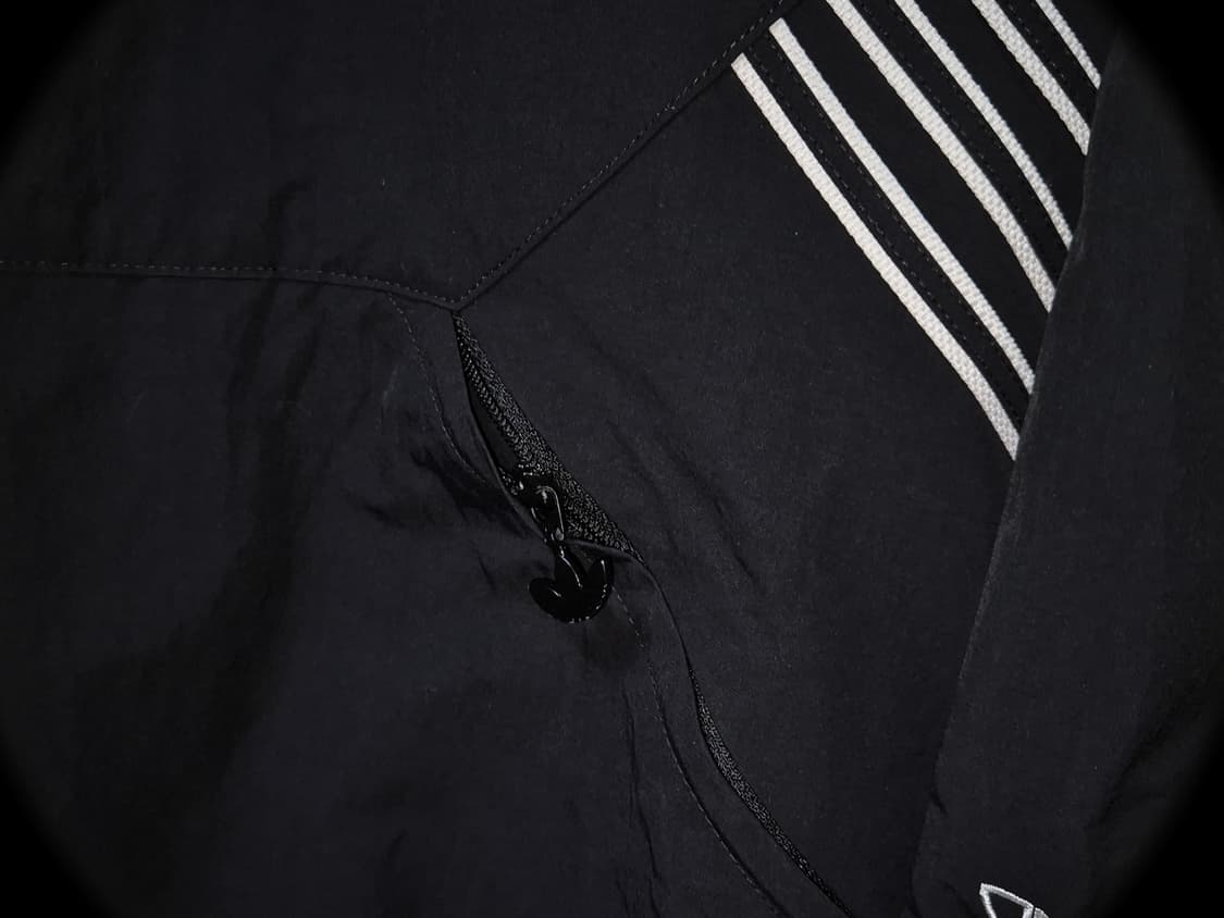 ADIDAS Black track hoodie Windbreak 상품이미지4