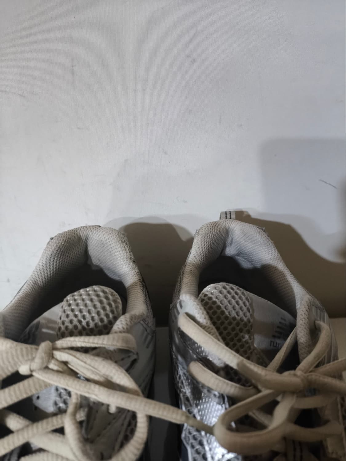 275mm 뉴발란스 530 실버 메탈릭 운동화 상품이미지5