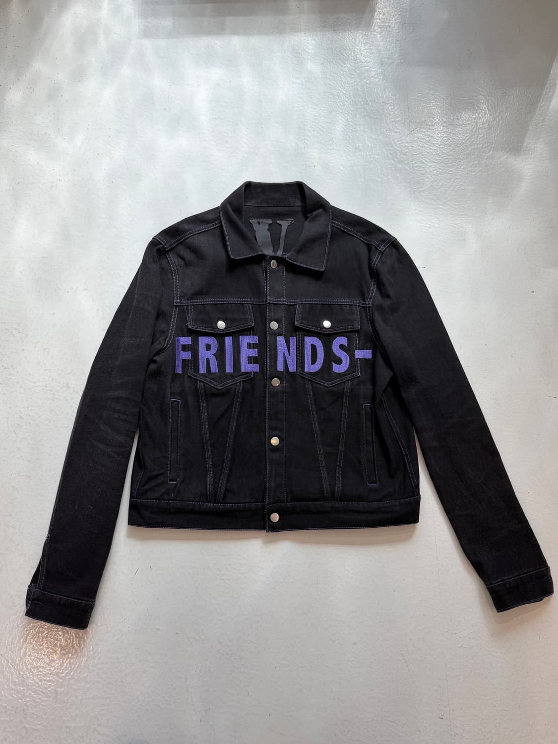 Vlone 프렌즈 데님자켓 퍼플 상품이미지1