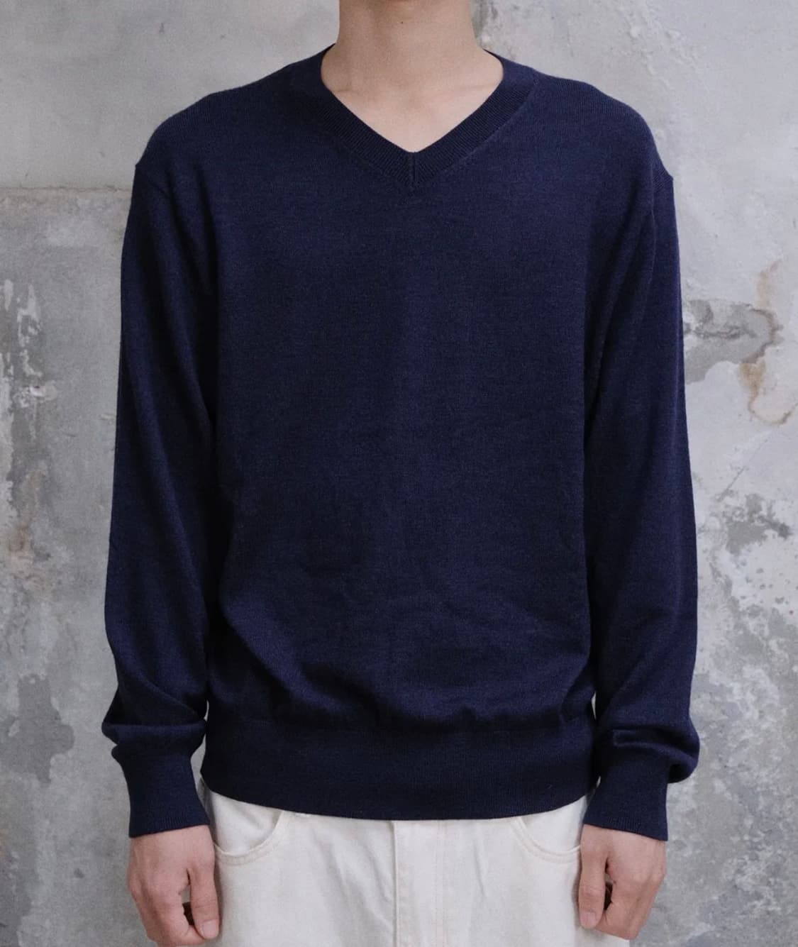 다이브인 루즈드 파인울 브이넥 네이비 2사이즈 상품이미지2