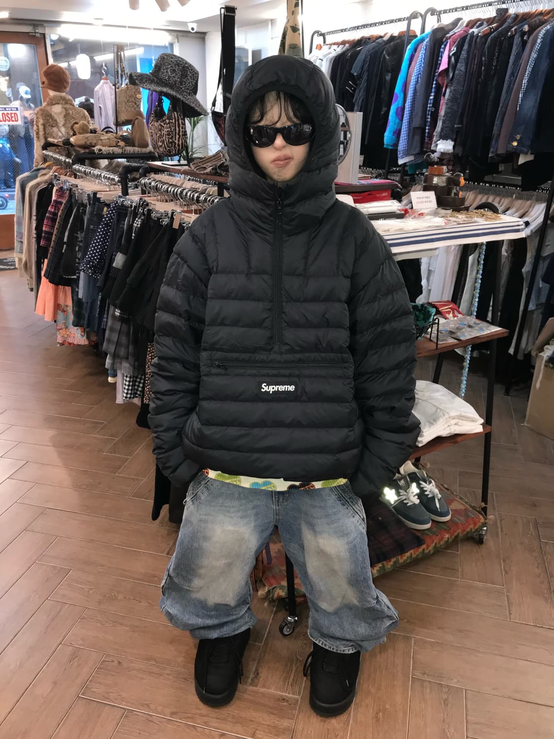 슈프림 마이크로 다운 하프 집 후드 풀오버 블랙 - 23FW 상품이미지2