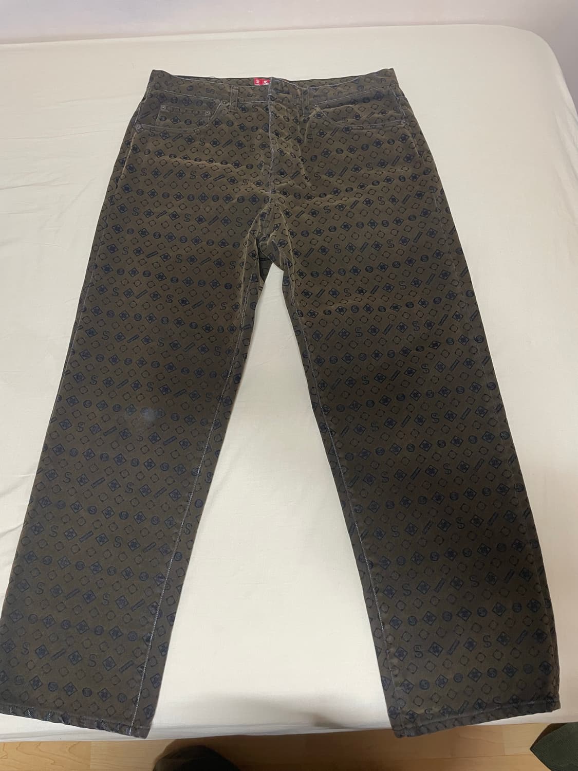 슈프림 플록 루즈 핏 진 블랙 24FW 상품이미지3