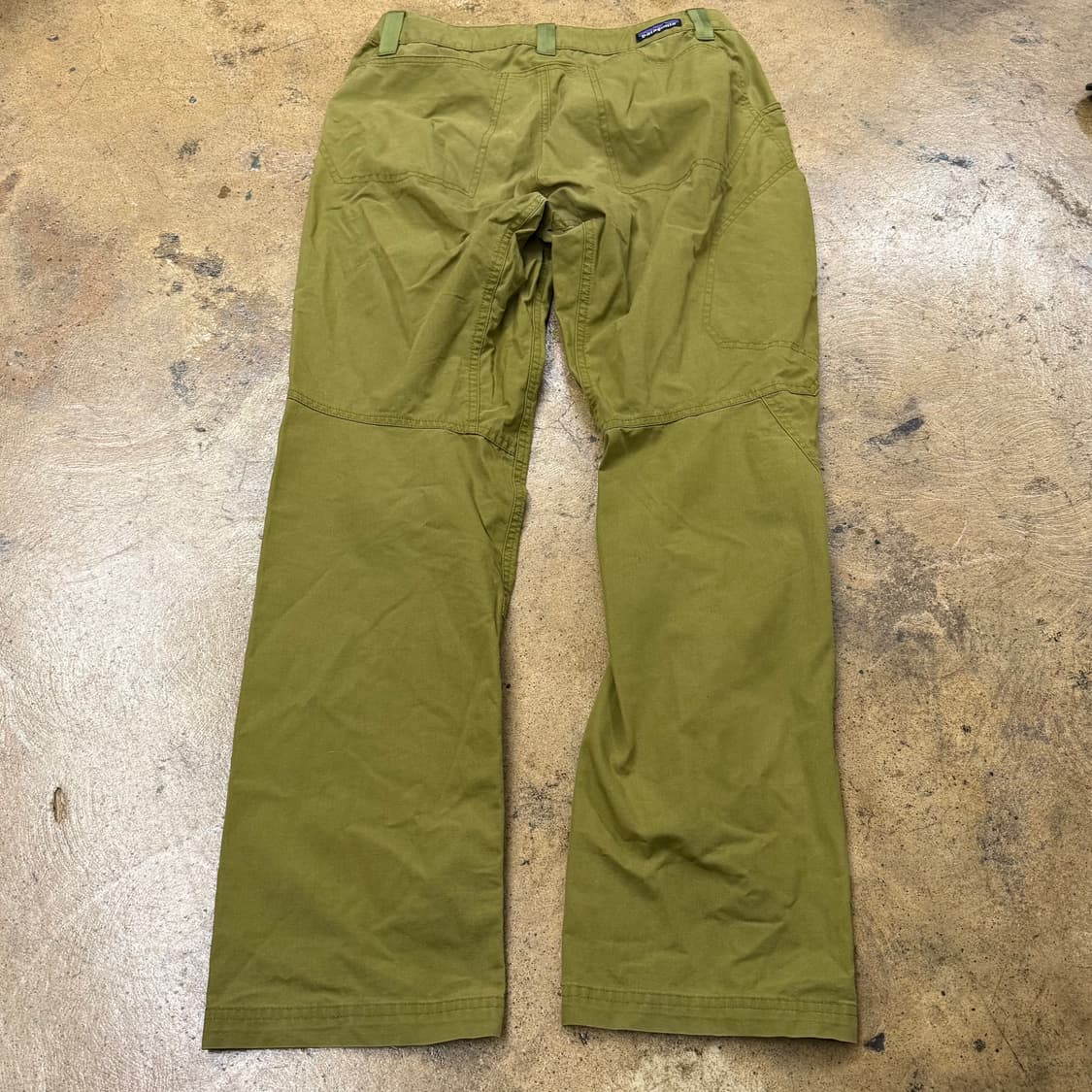 [정품/30] 파타고니아 카키색 면바지 카고바지 스타일 b18 상품이미지3